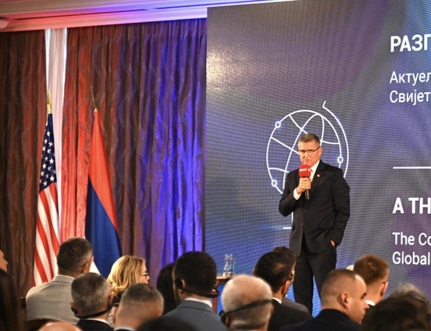 Američka ambasada u BiH: Flin u Banjaluci govorio u svoje ime, to nije stav SAD!