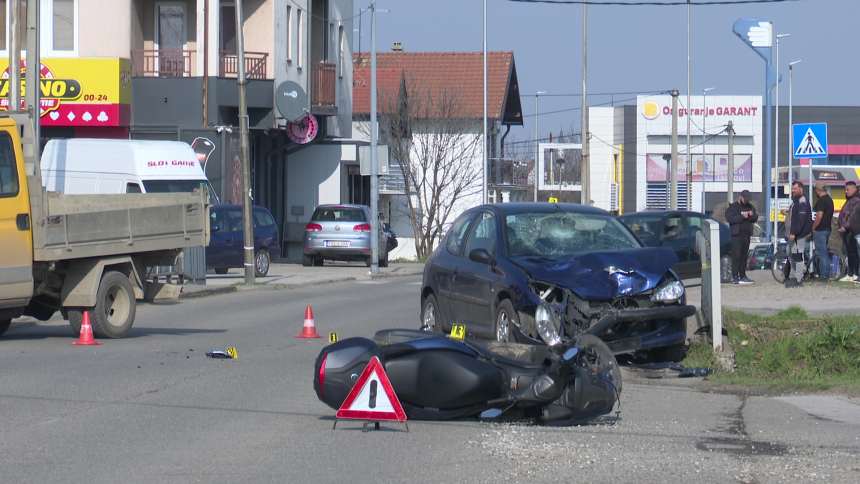 Sudar na raskrsnici u Bijeljini, jedna osoba povrijeđena