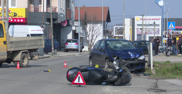 Sudar na raskrsnici u Bijeljini, jedna osoba povrijeđena