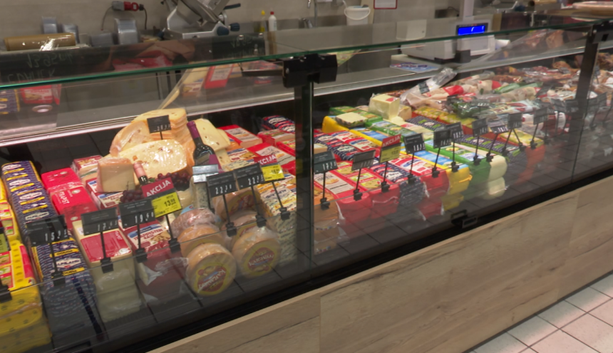 Inflacija u BiH veća nego u EU, vlast ne smanjuje namete