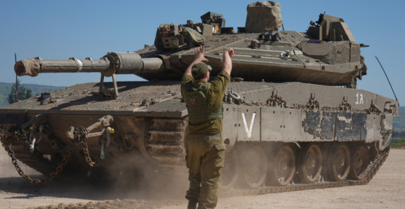 Израел упозорио да ће прогонити сваког наследника Хамнеија