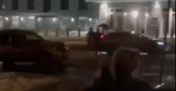 Istraga zbog eksplozije ispred ambasade SAD u Oslu