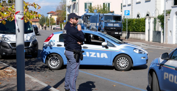 Bizarno hapšenje u Italiji: Žena iz BiH se krila u kauču