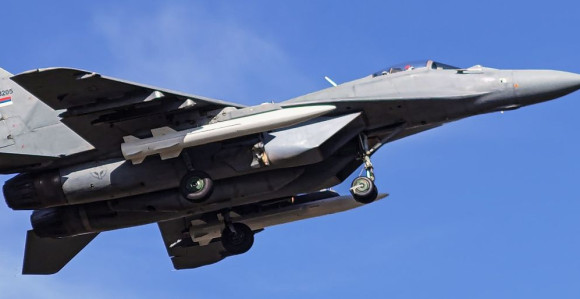 Vojska Srbije posjeduje balističke supersonične rakete: Srpski MiG-ovi uočeni kako nose kineske rakete vazduh-zemlja CM400