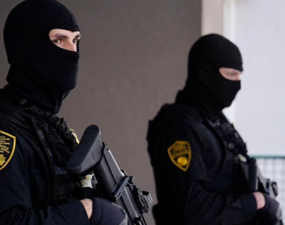 Afera stara devizna štednja: FUP uhapsio dvije osobe