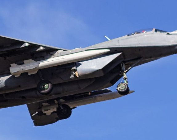 Vojska Srbije posjeduje balističke supersonične rakete: Srpski MiG-ovi uočeni kako nose kineske rakete vazduh-zemlja CM400