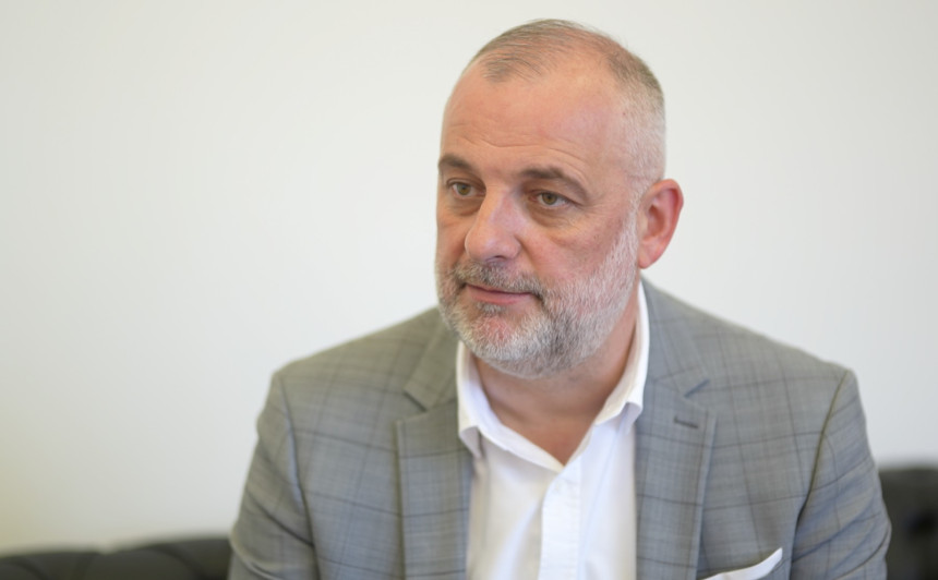 Nemamo ni za jedan dan nafte, nemamo robne rezerve...