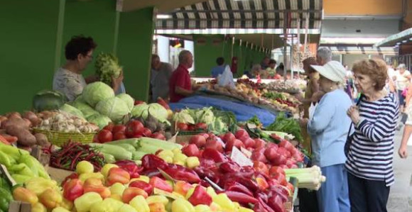 Paprene cijene: Paprika do 10 KM, grožđe i do 14