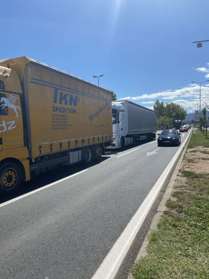 Loša situacija: Prevoznike iz BiH privodi policija