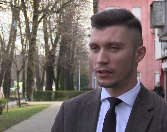 Премијеру, ако не требају робне резерве, требају ли нам ватрогасци?