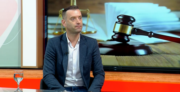 Pad druge Minićeve vlade je pod diktatom stranaca