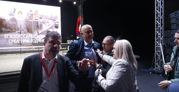 Babalj poručio: Zlonamjernici ništa vam nije sveto, samo ste dokazali koliko ste sitni i bijedni