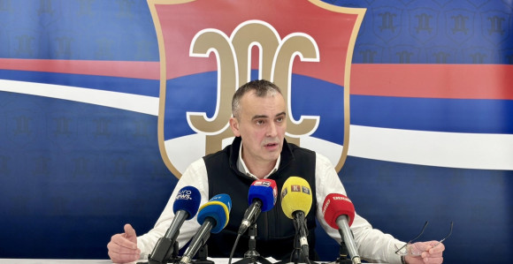 Neko pokušava da skrene priču sa akciza, Seradarova, Vijadukta...a zna se ko