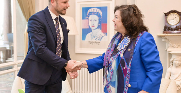 Stanivuković sa izaslanicom za ZB Karen Pirs