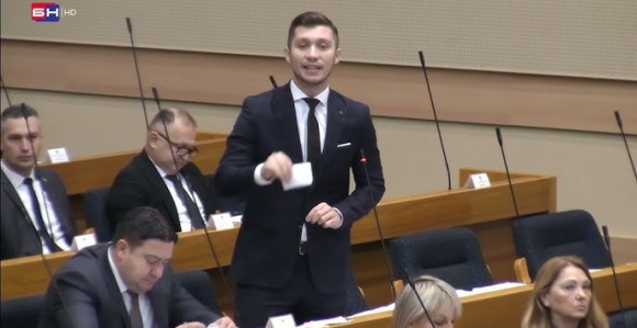 Kresojević: U laži su kratke noge, Miniću, održi riječ i idi!