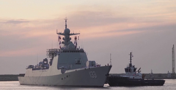 Највећи носач авиона на свијету вратио се у базу на Криту