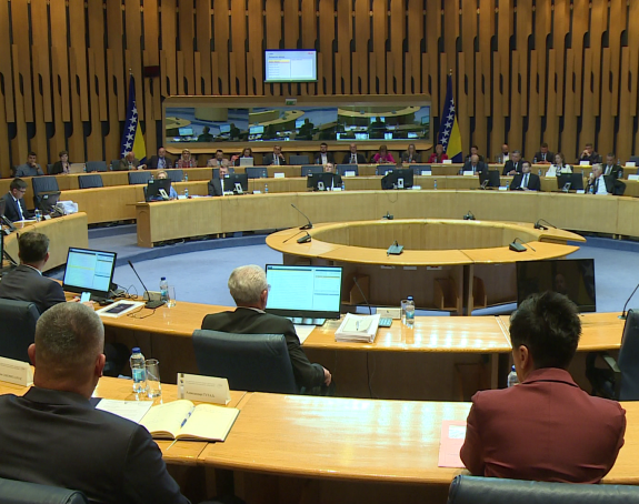 ХДЗ и СНСД удружени против смањења акциза на гориво