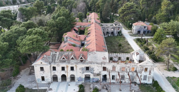 Simbol Jugoslavije srušen do temelja: Nestali Titovi hoteli