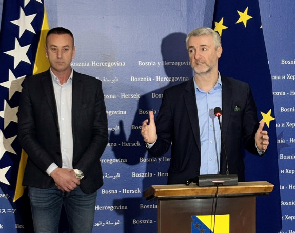 Vlasti nesposobne, ne mogu riješiti ni unutrašnja pitanja