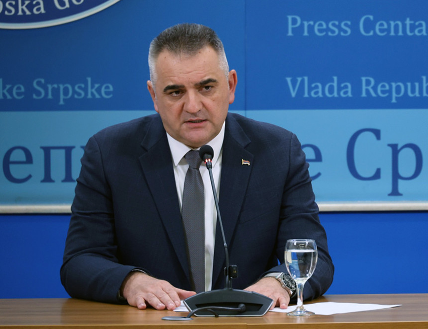 Srpska finansijski jaka, a građanima 10 feninga po litru