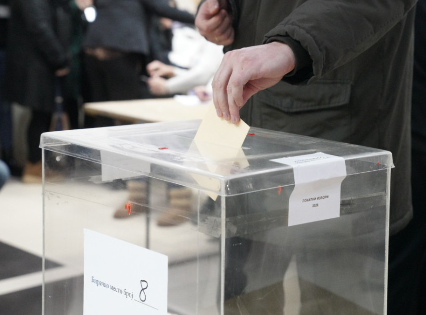 Данас локални избори у 10 општина и градова у Србији