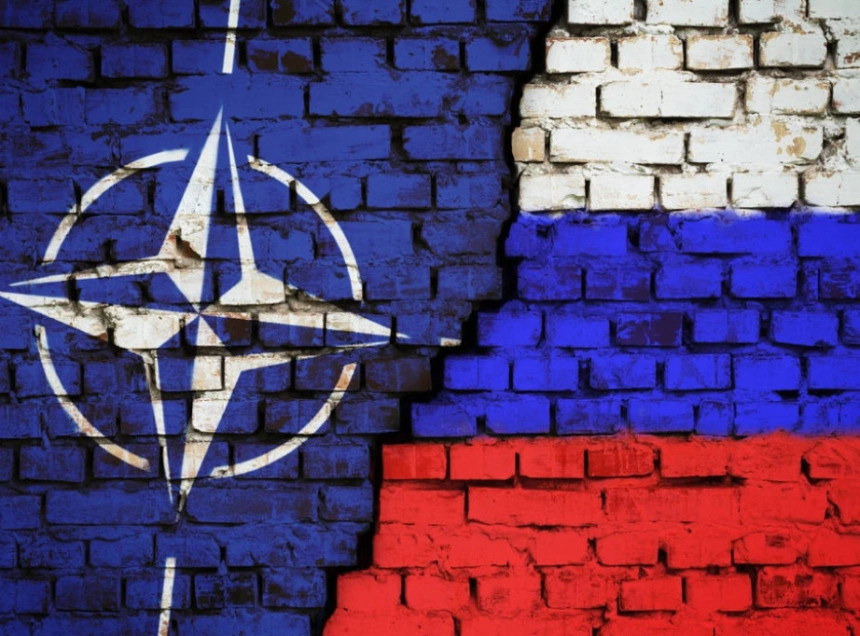 Медији: Русија напала украјинску базу у којој су авиони НАТО