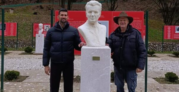 Novak Đoković ponovo posjetio piramide u Visokom