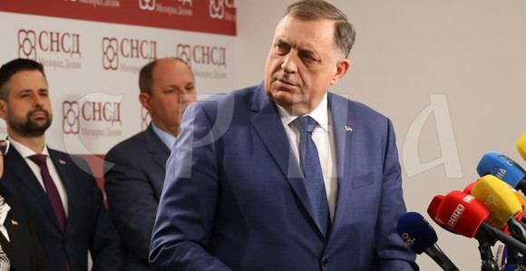 Izborne isplate u Dodikovoj režiji iz budžeta Srpske