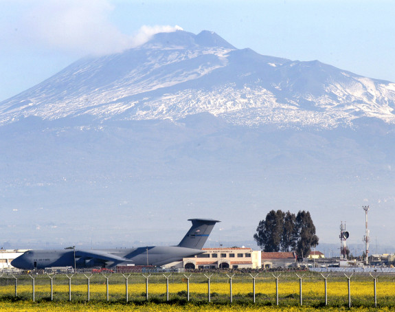 Италијани нису дозволили слијетање УСА борбених авиона