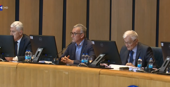 Делегати уживају у привилегијама, а грађани плаћају цијену блокада СНСД - ХДЗ