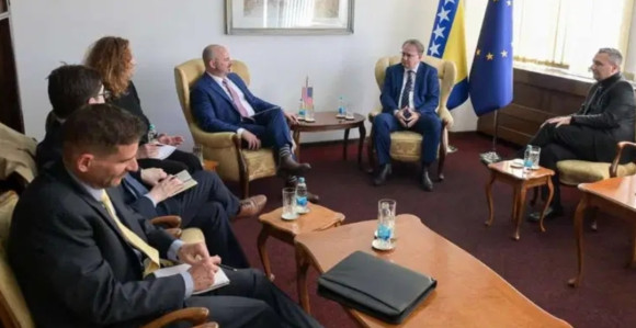 Јужна конекција - Распродаја народне имовине под маском енергетске независности