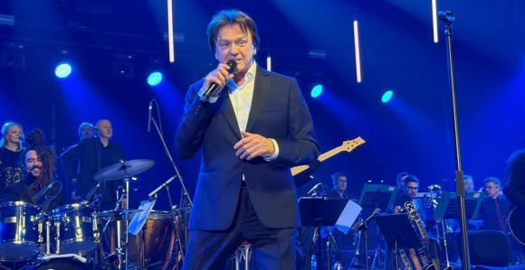 Spektakl u Zetri: I četvrto veče Čola napunio dvoranu