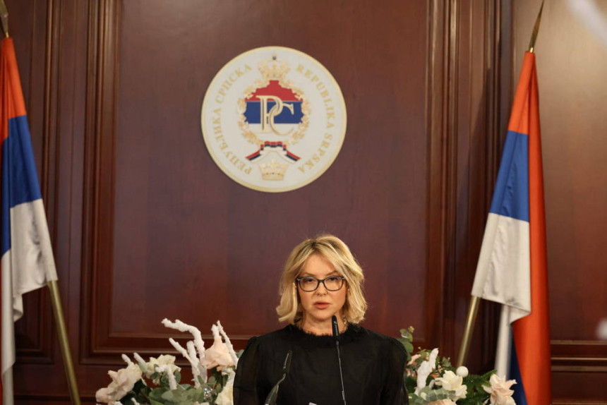Nova fotelja za Anu Trišić Babić