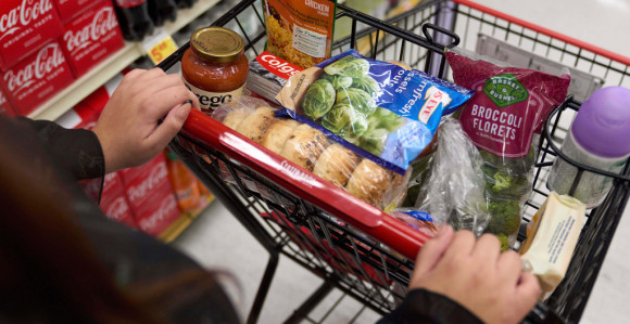 Život postaje luksuz: Građani strepe od novih poskupljenja