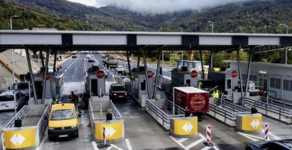 Хрватска "укида" рампе, у БиХ се по ТАГ иде пјешке