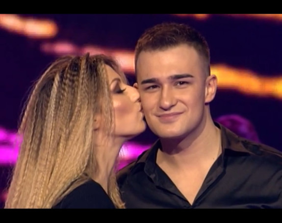 Pjevač poslije 10 godina progovorio o Radi Manojlović