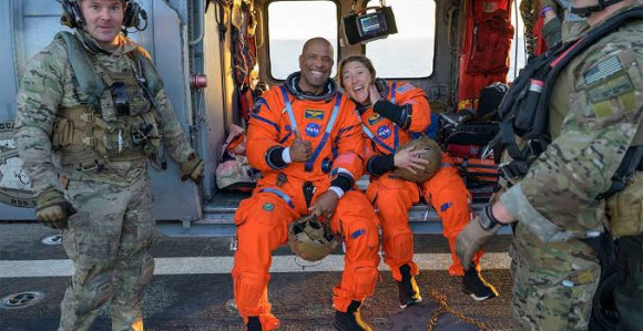 Astronauti se vratili na Zemlju nakon leta oko Mjeseca
