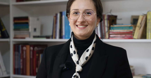 Popadija i doktorica anđeoskog glasa - Nikolina Rosić