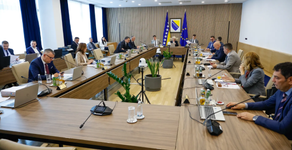 Evropski put na čekanju, Konaković optužuje SNSD