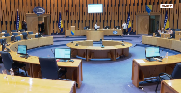 SNSD i HDZ ponovo srušili kvorum, akcize na gorivo ostaju