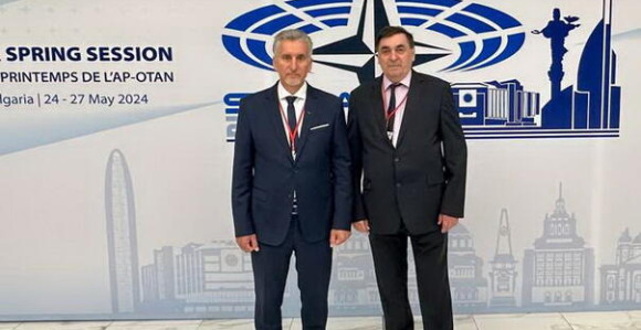 SNSD-ova vlast nezaustavljivo korača u NATO savez?