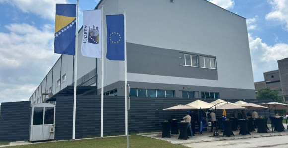 Hitno upozorenje IDDEEA: Građanima stižu lažne poruke