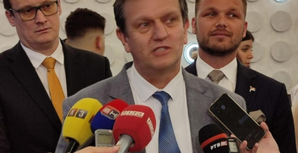 Blanuša i Stanivuković pozivaju na jedinstvo i grupisanje opozicionog bloka protiv režima