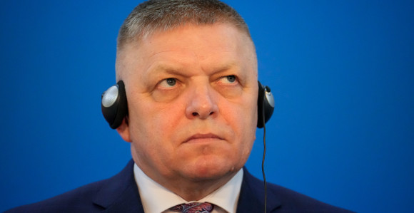 Зеленски са Фицом разговарао о уласку Украјине у ЕУ