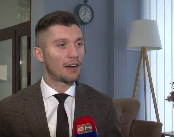 Kada politika bira klijente, krediti se ne vraćaju