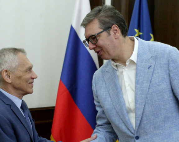 Vučić će se danas sastati sa Bocan - Harčenkom