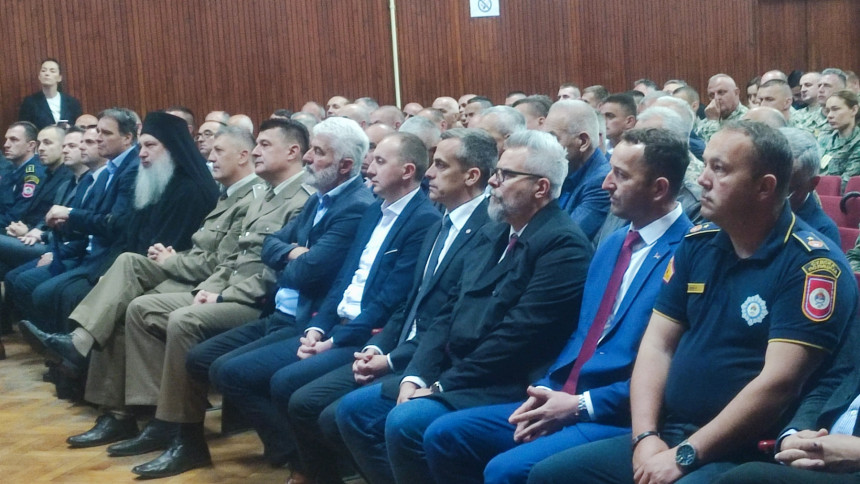 Bileća: Obilježen Dan Vojske RS i slava hrama