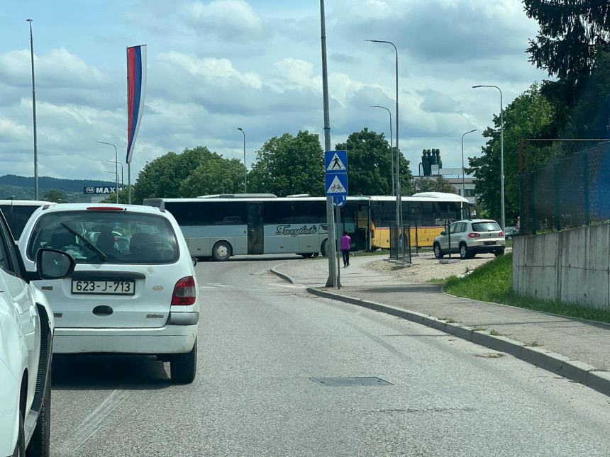 Banjaluka: Sudar autobusa, ogromne gužve (FOTO/VIDEO)