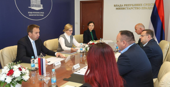 Правни систем и положај радника треба унаприједити