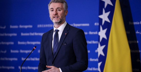Министар Форто саопштио: Усвојено рјешење за возаче